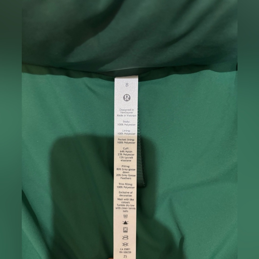 Lululemon Wunder Puff Puffer Jacket in Everglade Green - Size 8 - Picture 12 of 16